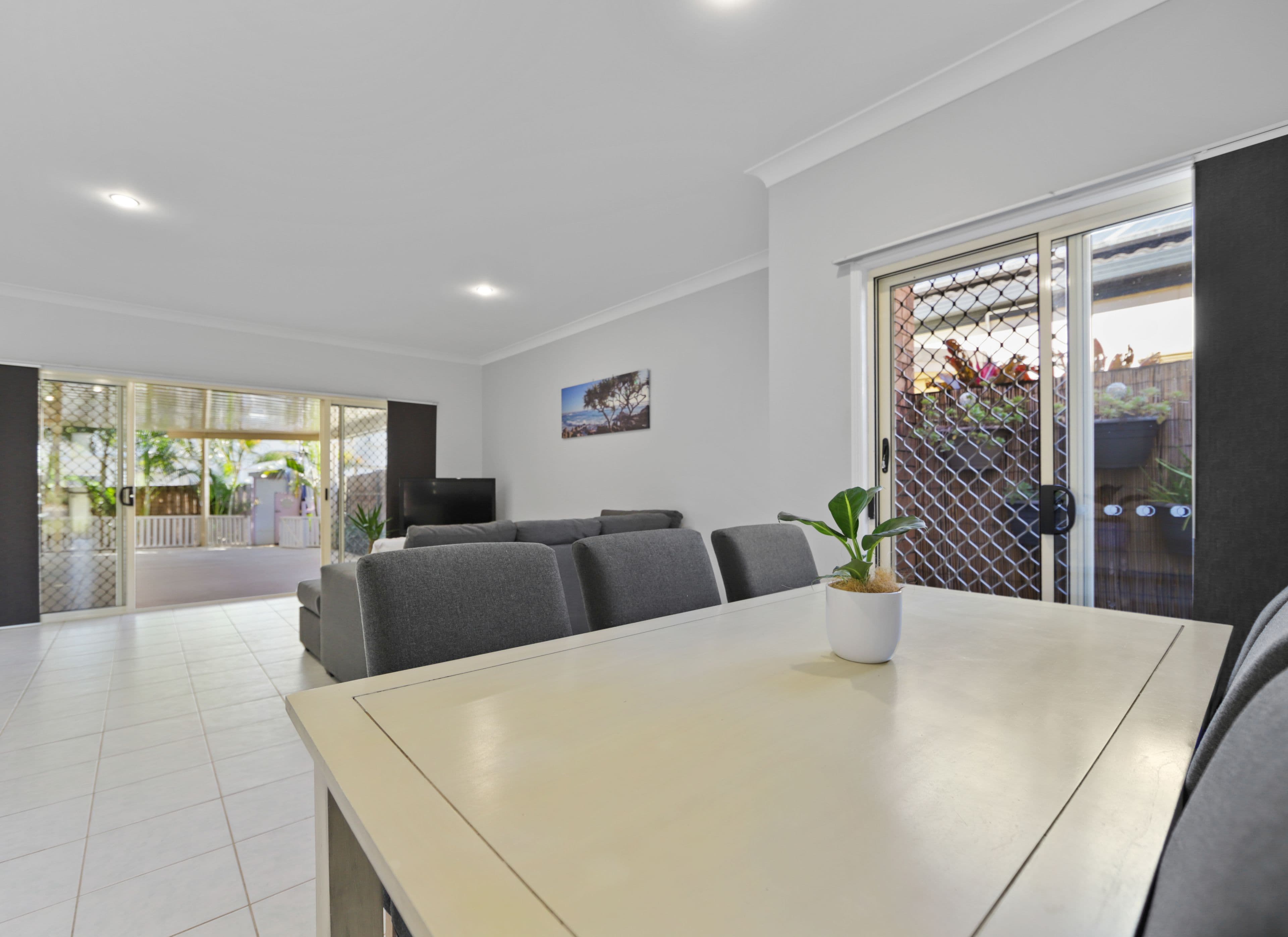 5 Grenada Court, Varsity Lakes QLD 4227, Varsity Lakes - Thumbnail 4