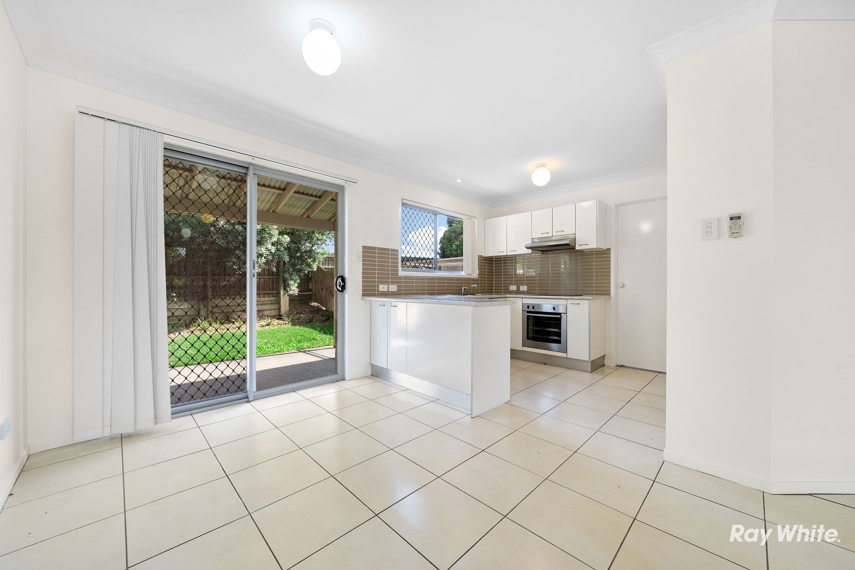 21 Second Avenue, Marsden QLD 4132, Marsden - Thumbnail 3