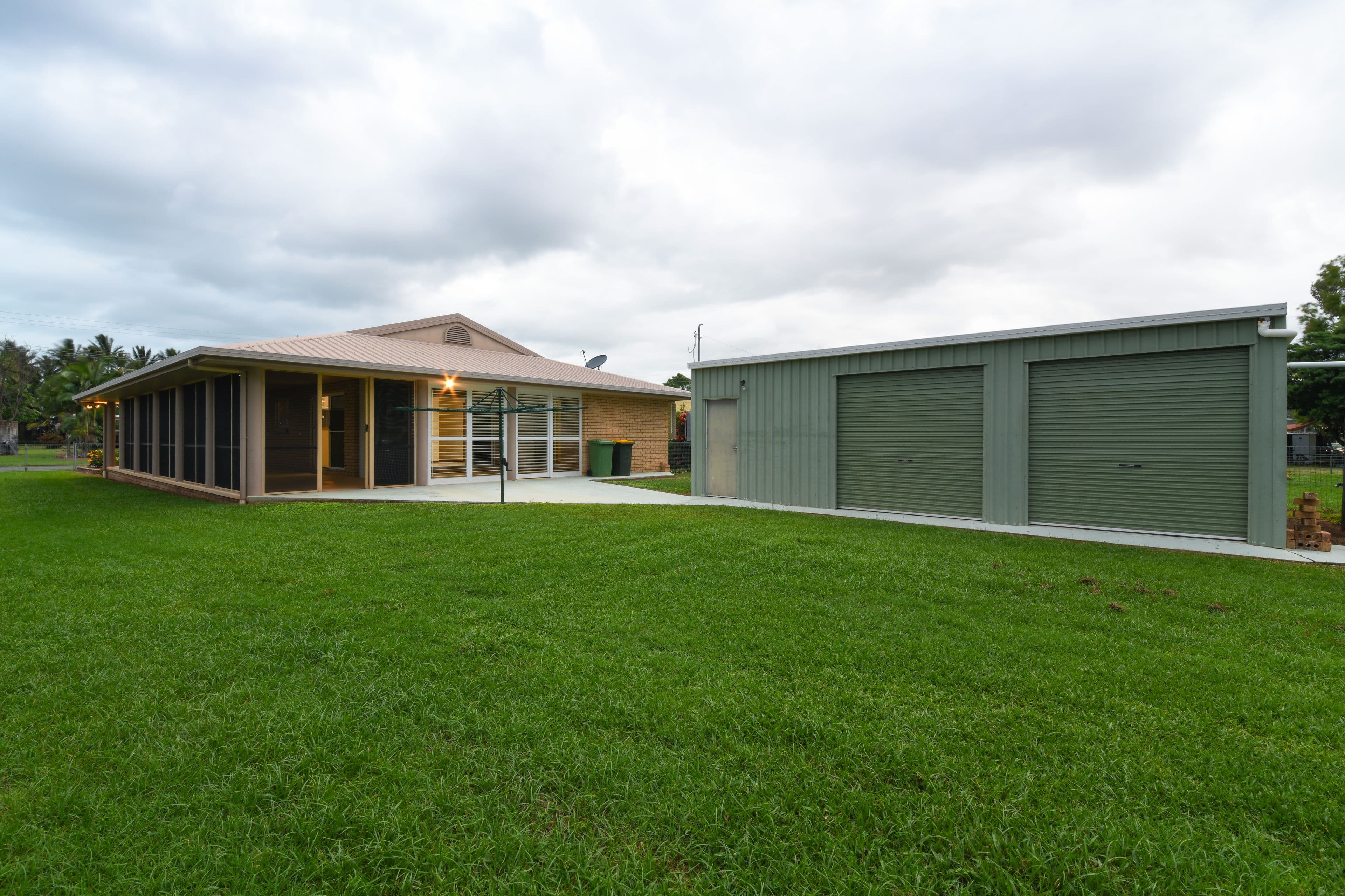 9 Peters Avenue, Midge Point QLD 4799, Midge Point - Thumbnail 2
