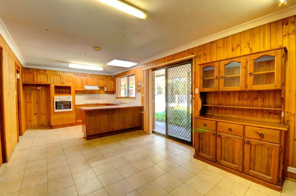 35 Glenanne Place, Thirlmere - Thumbnail 8