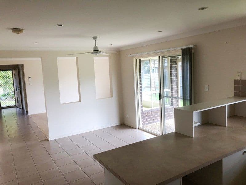 9 Rhiannon Court, Bellmere QLD 4510, Bellmere - Thumbnail 3