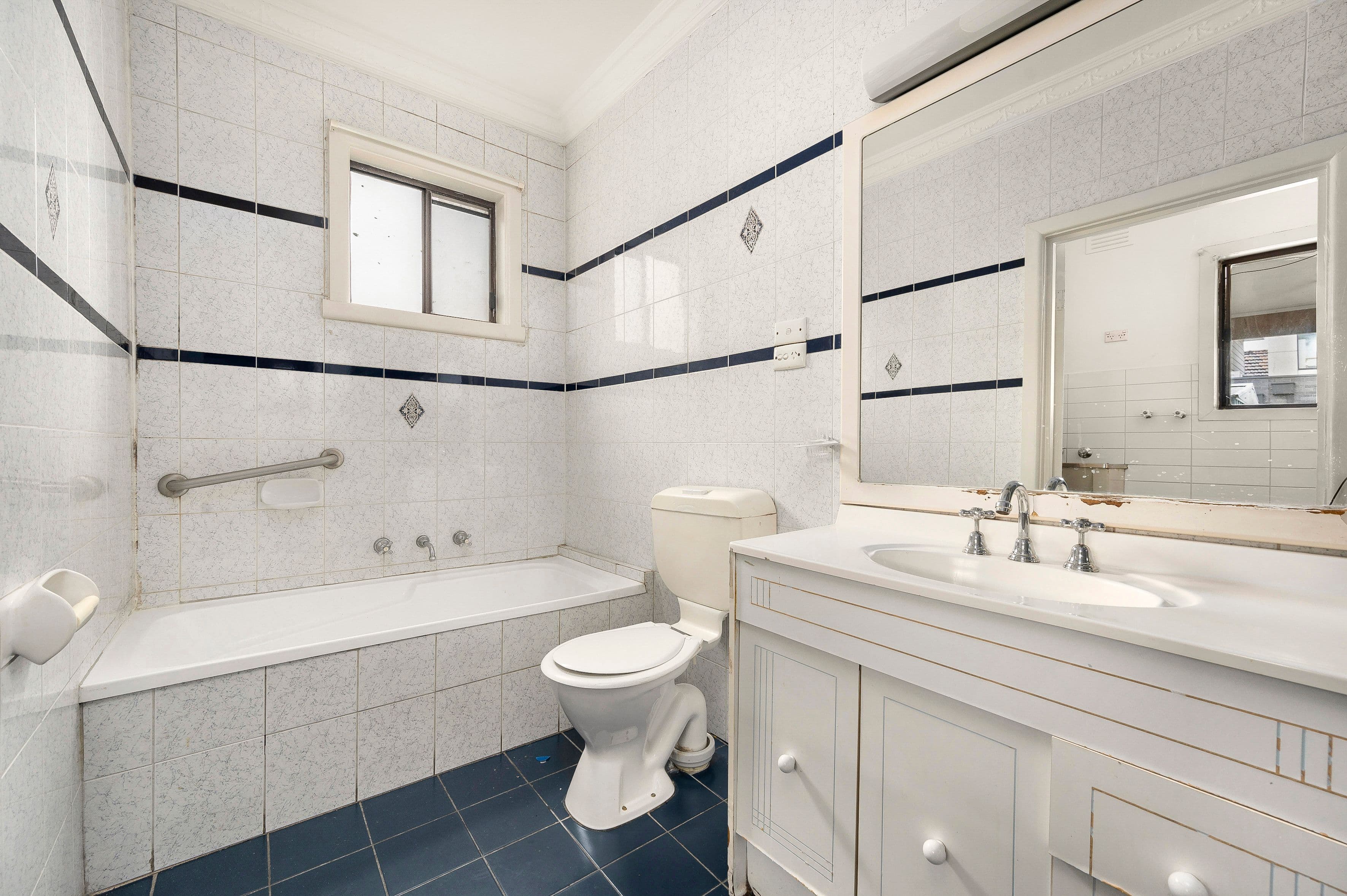 24 Holmes Street, Brunswick East VIC 3057, Brunswick East - Thumbnail 3
