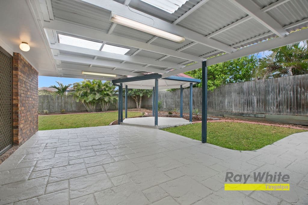 9 Maxwell Place, Wynnum West QLD 4178, Wynnum West - Thumbnail 2