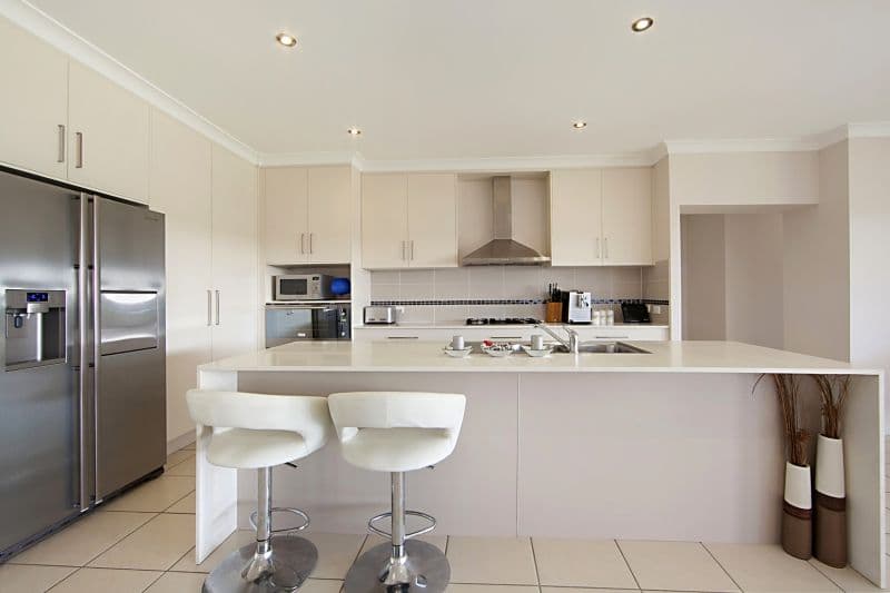 2 Lochern Way, BUSHLAND BEACH QLD 4818, Bushland Beach - Thumbnail 4