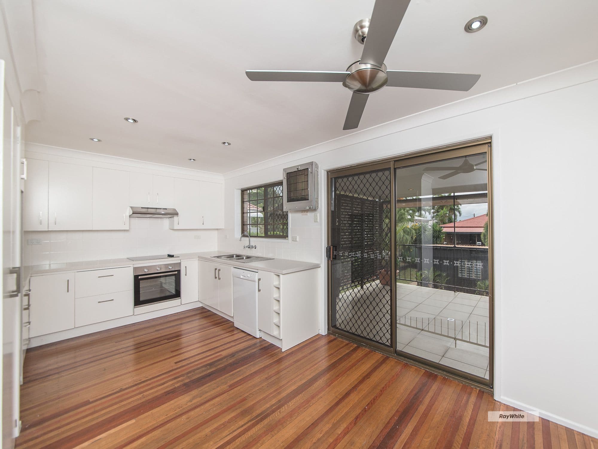 24 Elgin Street, The Range QLD 4700, The Range - Thumbnail 5