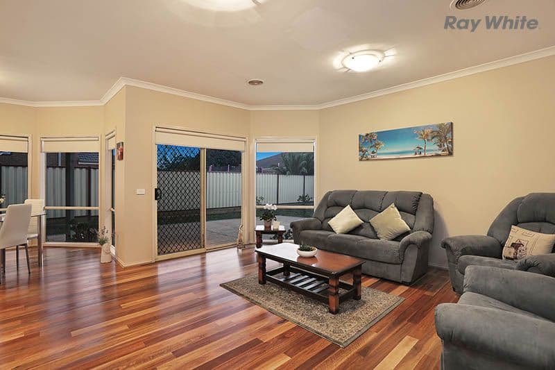 3 Dolphin Crescent, Point Cook VIC 3030, Point Cook - Thumbnail 7