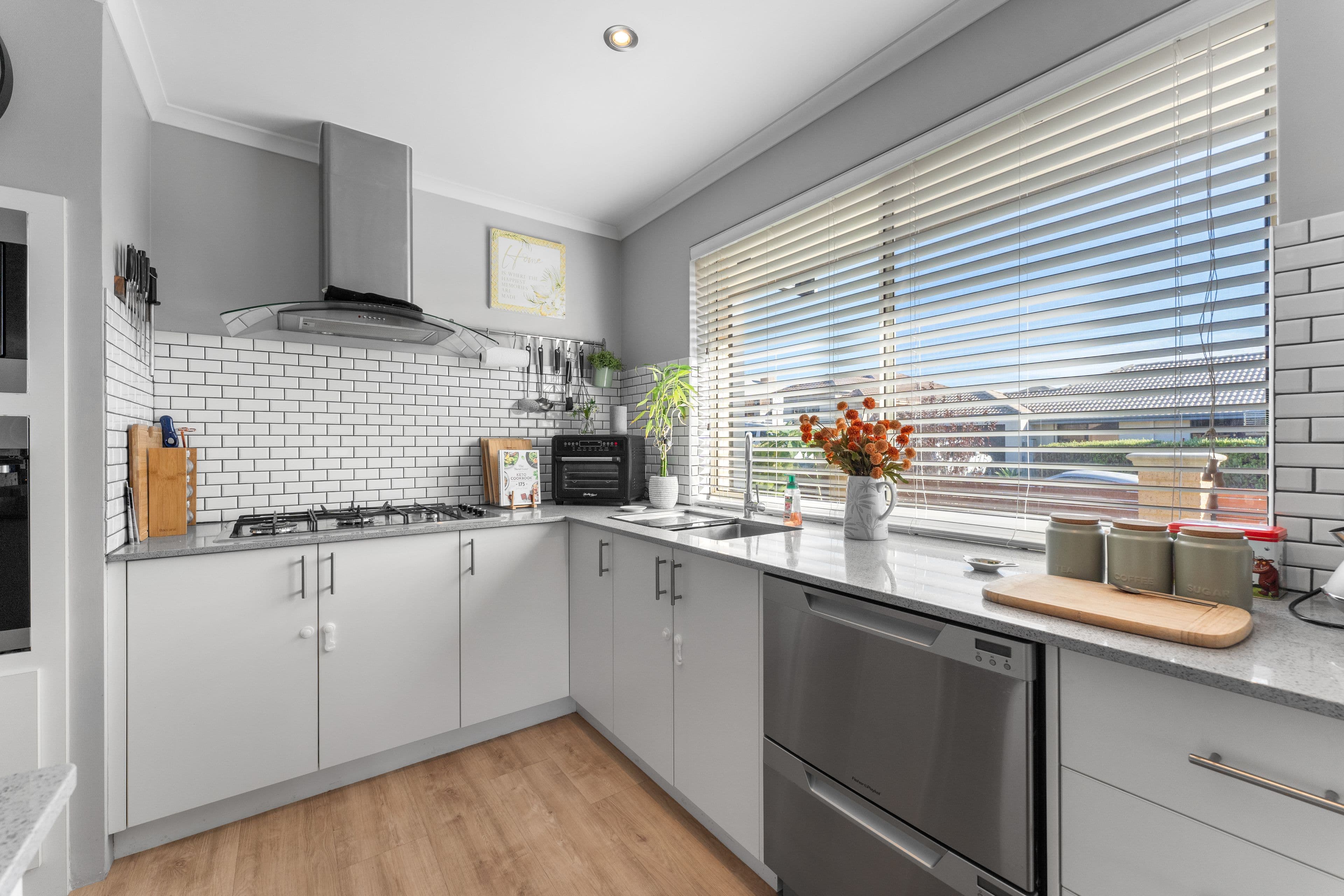 64 Makybe Drive, Baldivis WA 6171, Baldivis - Thumbnail 7