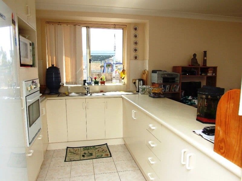 13 Eeley Close, COFFS HARBOUR NSW 2450, Coffs Harbour - Thumbnail 3