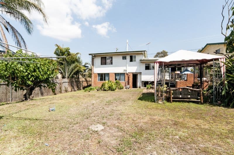18 Lower Cross Street, GOODNA QLD 4300, Goodna - Thumbnail 5