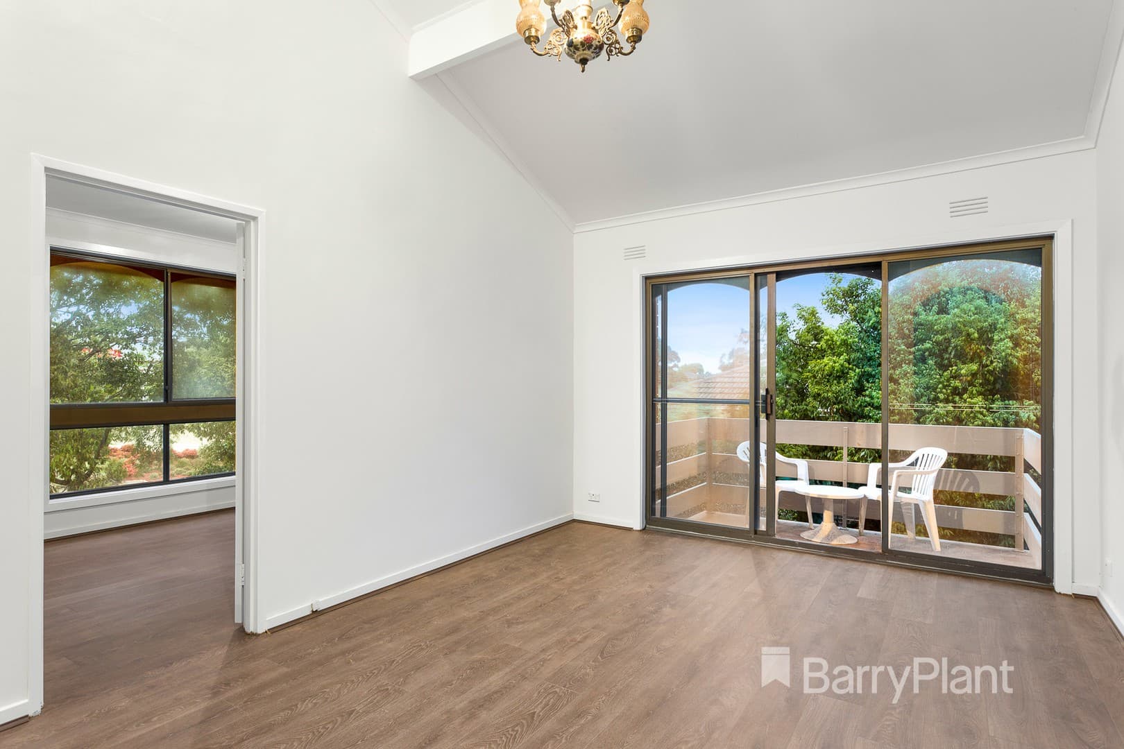 2/23 Firth Street, Doncaster, VIC 3108, Doncaster - Thumbnail 2