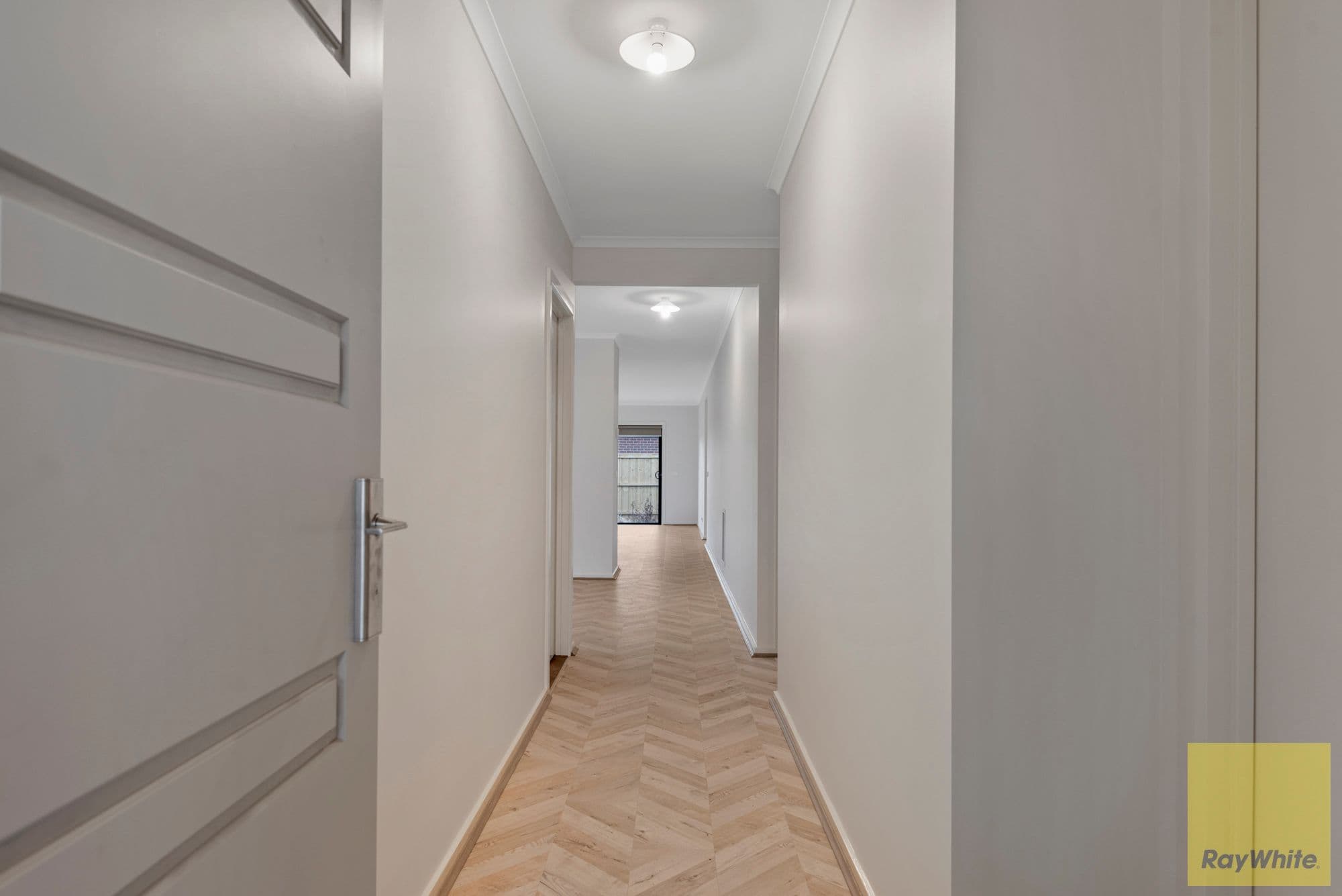 17 Silvereye Street, Kurunjang VIC 3337, Kurunjang - Thumbnail 4