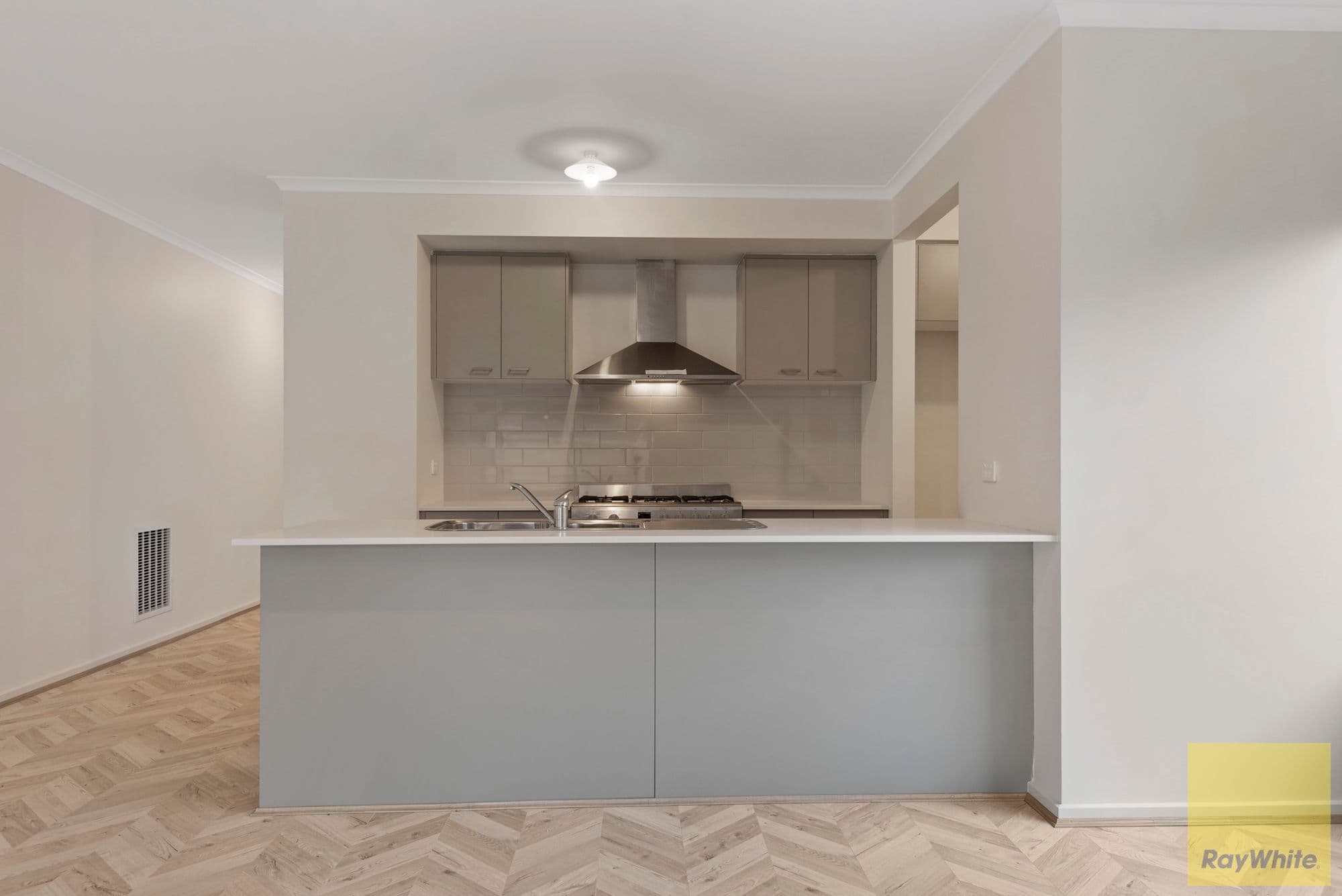 17 Silvereye Street, Kurunjang VIC 3337, Kurunjang - Thumbnail 7