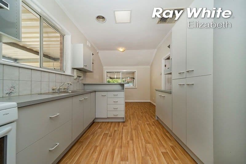 17 Crisp Road, Elizabeth Downs SA 5113, Elizabeth Downs - Thumbnail 4