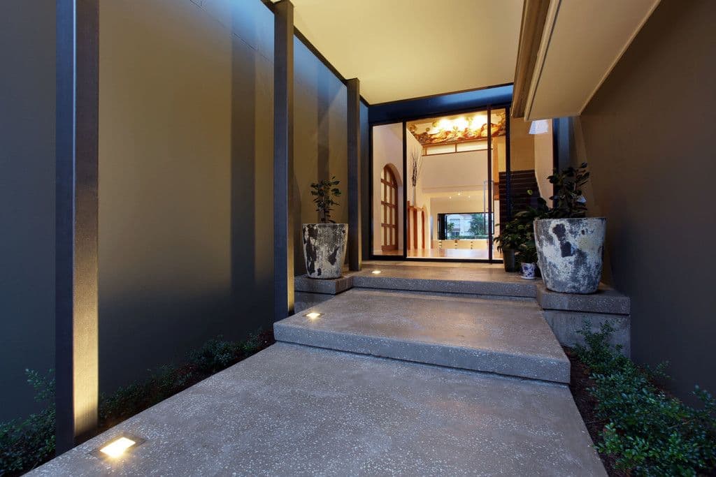 25 Midshipman Court, SURFERS PARADISE QLD 4217, Surfers Paradise - Thumbnail 3