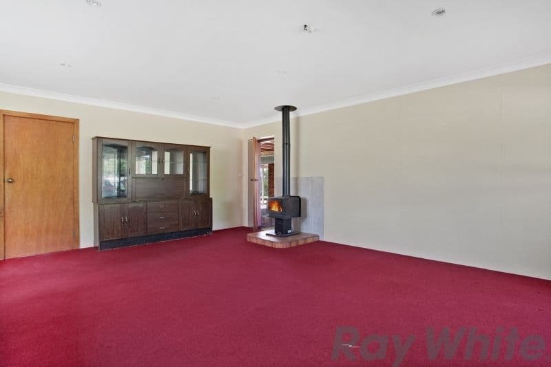 667 East Seaham Road, East Seaham - Thumbnail 7