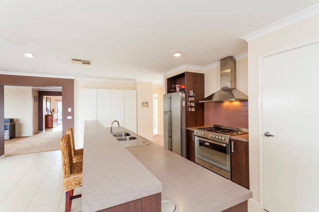 191 Heyers Road, GROVEDALE VIC 3216, Grovedale - Thumbnail 4