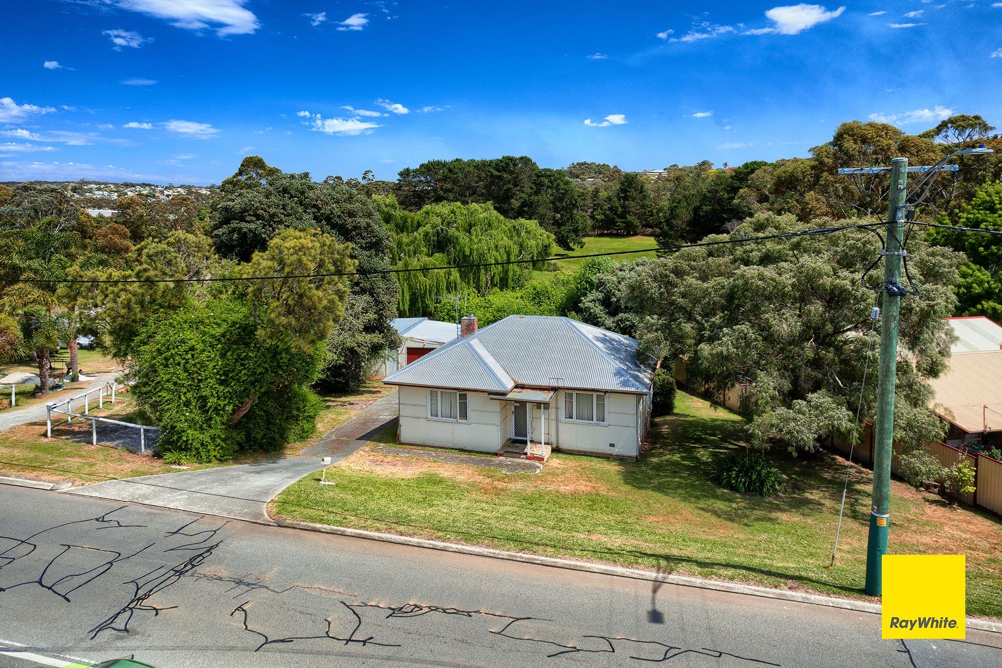 39 Ulster Road, Yakamia WA 6330, Yakamia - Thumbnail 4