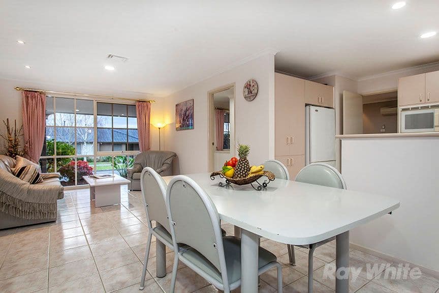 10 Pitfield Crescent, Rowville VIC 3178, Rowville - Thumbnail 8