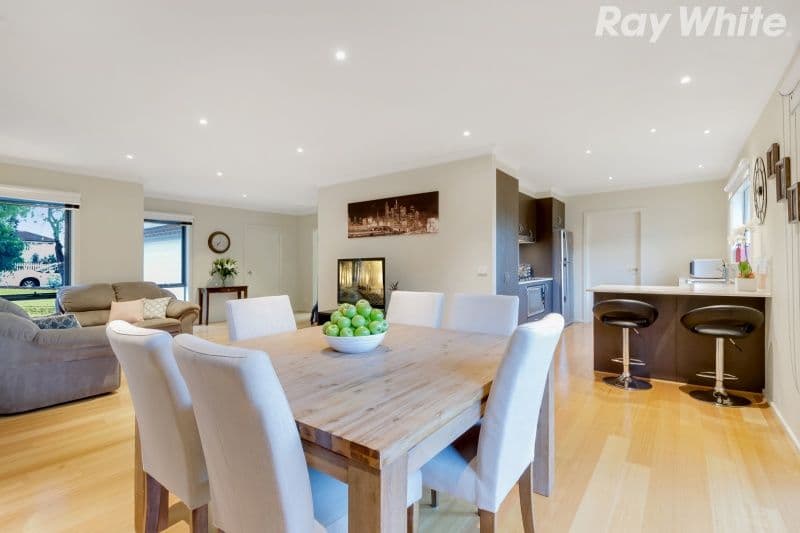 12 Berry Road, Bayswater North VIC 3153, Bayswater North - Thumbnail 2
