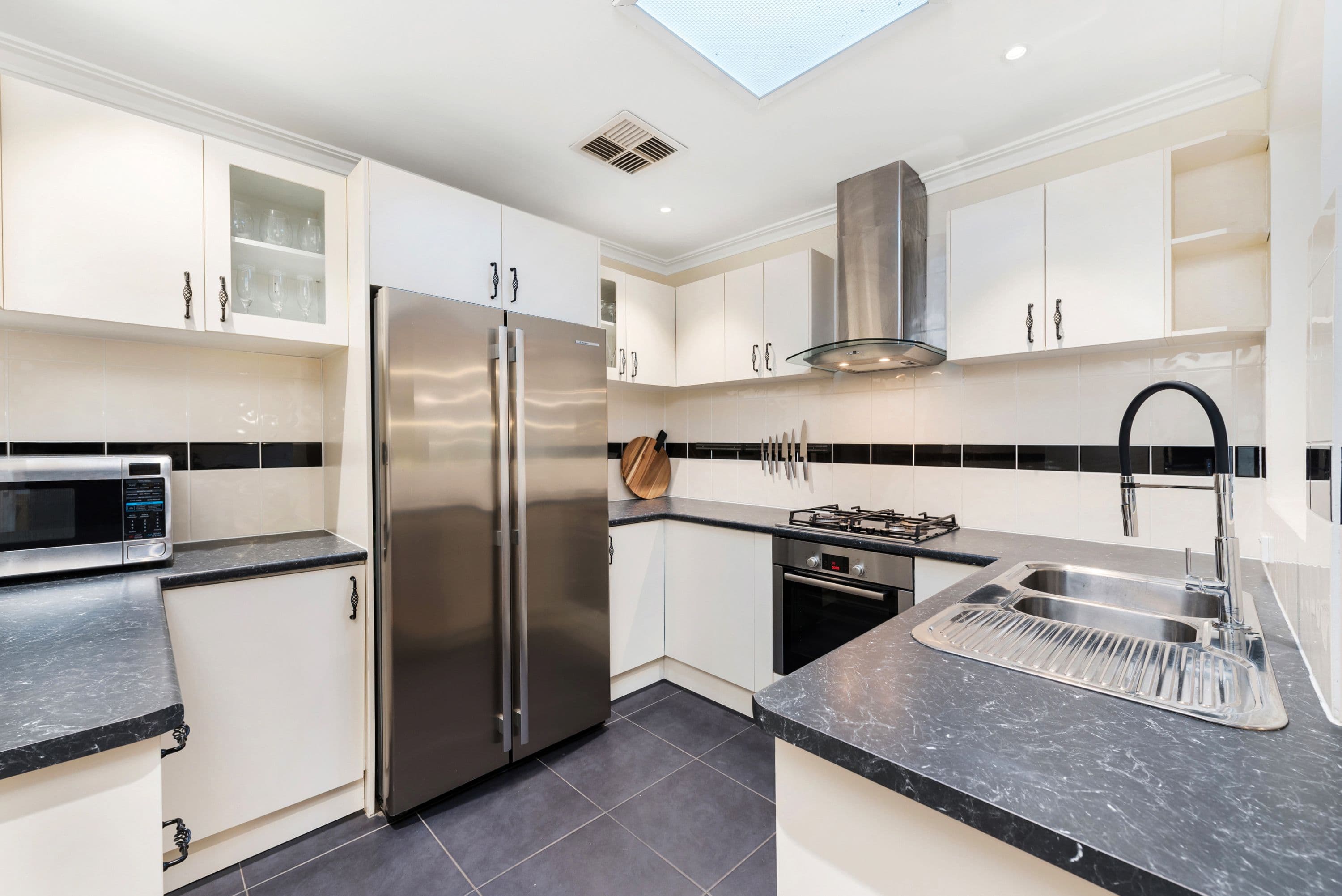 3 Gravenstein Crescent, The Basin VIC 3154, The Basin - Thumbnail 4