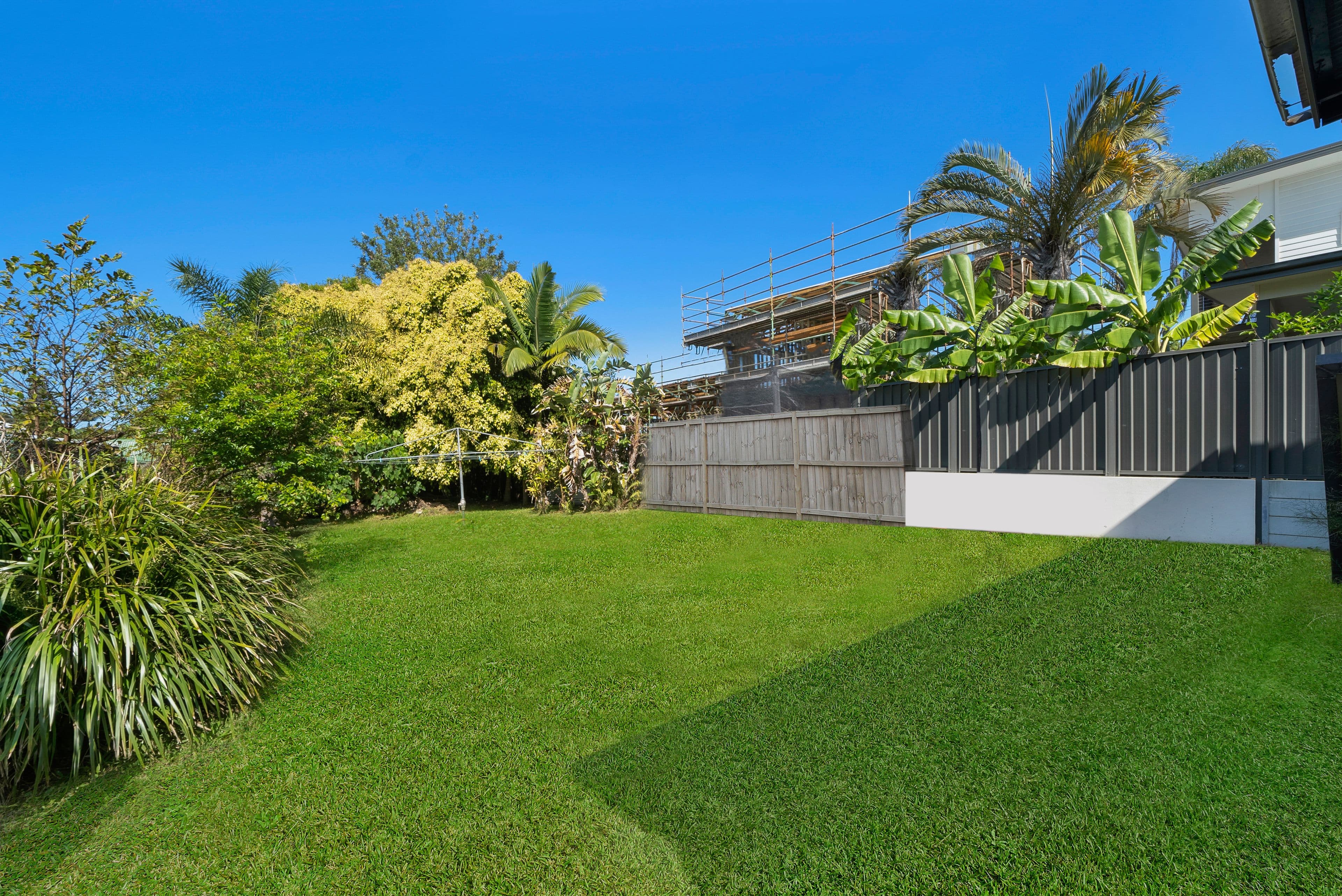 18 John Street, Redcliffe QLD 4020, Redcliffe - Thumbnail 2