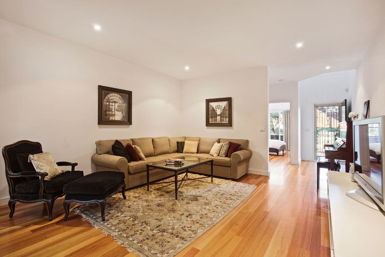 24 Poath Road, HUGHESDALE VIC 3166, Hughesdale - Thumbnail 2