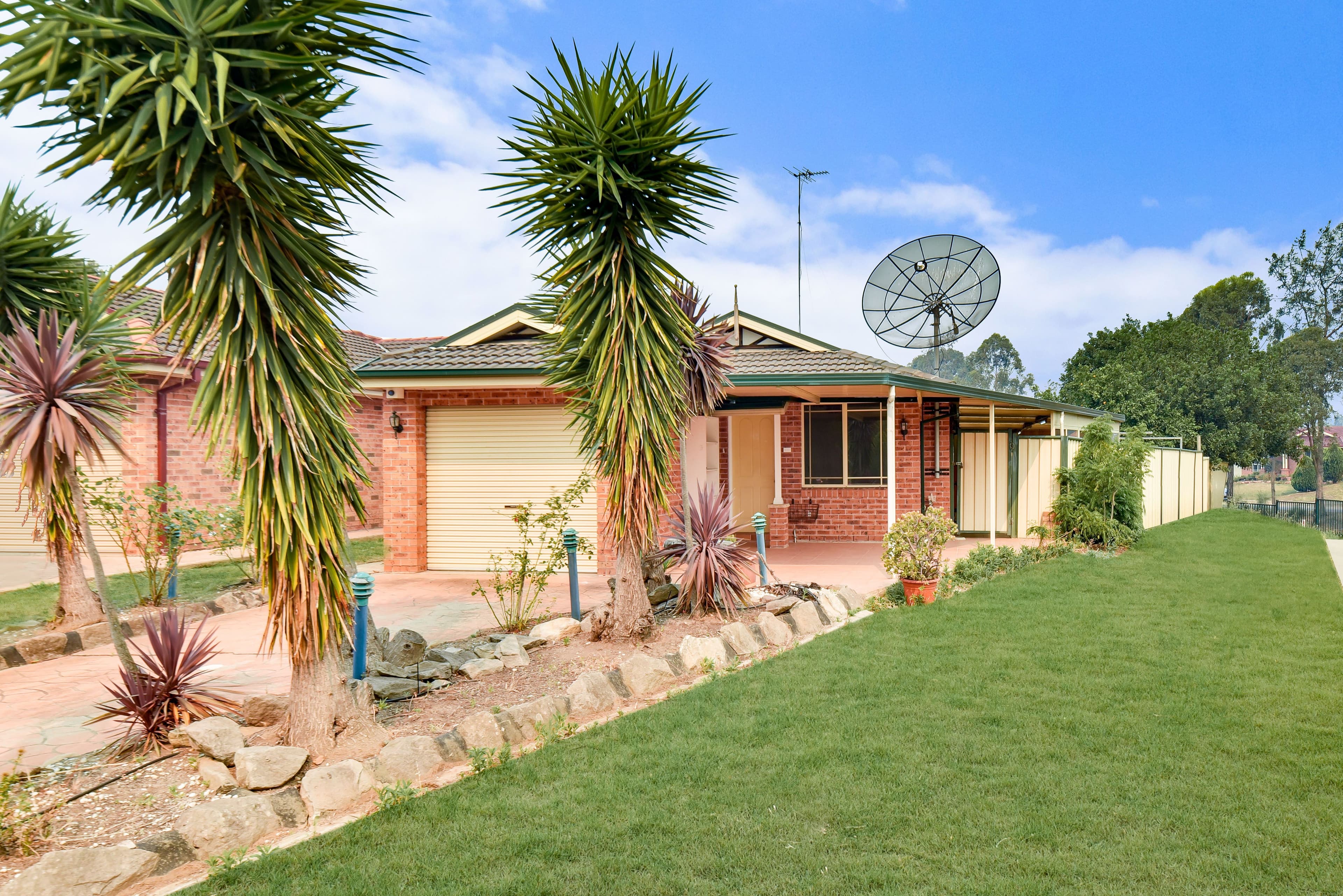 26 Guyra Road, Hinchinbrook - Image 1