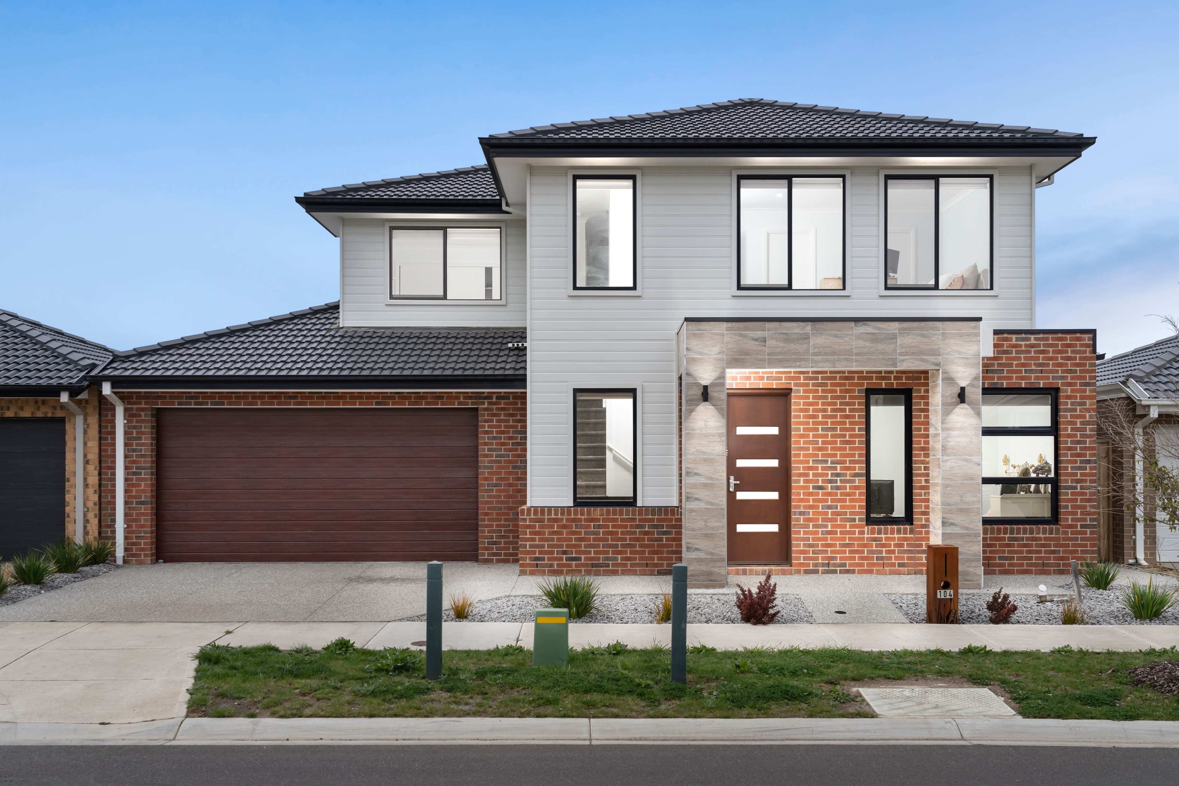 104 Rosenthal Boulevard, Sunbury VIC 3429, Sunbury - Thumbnail 2