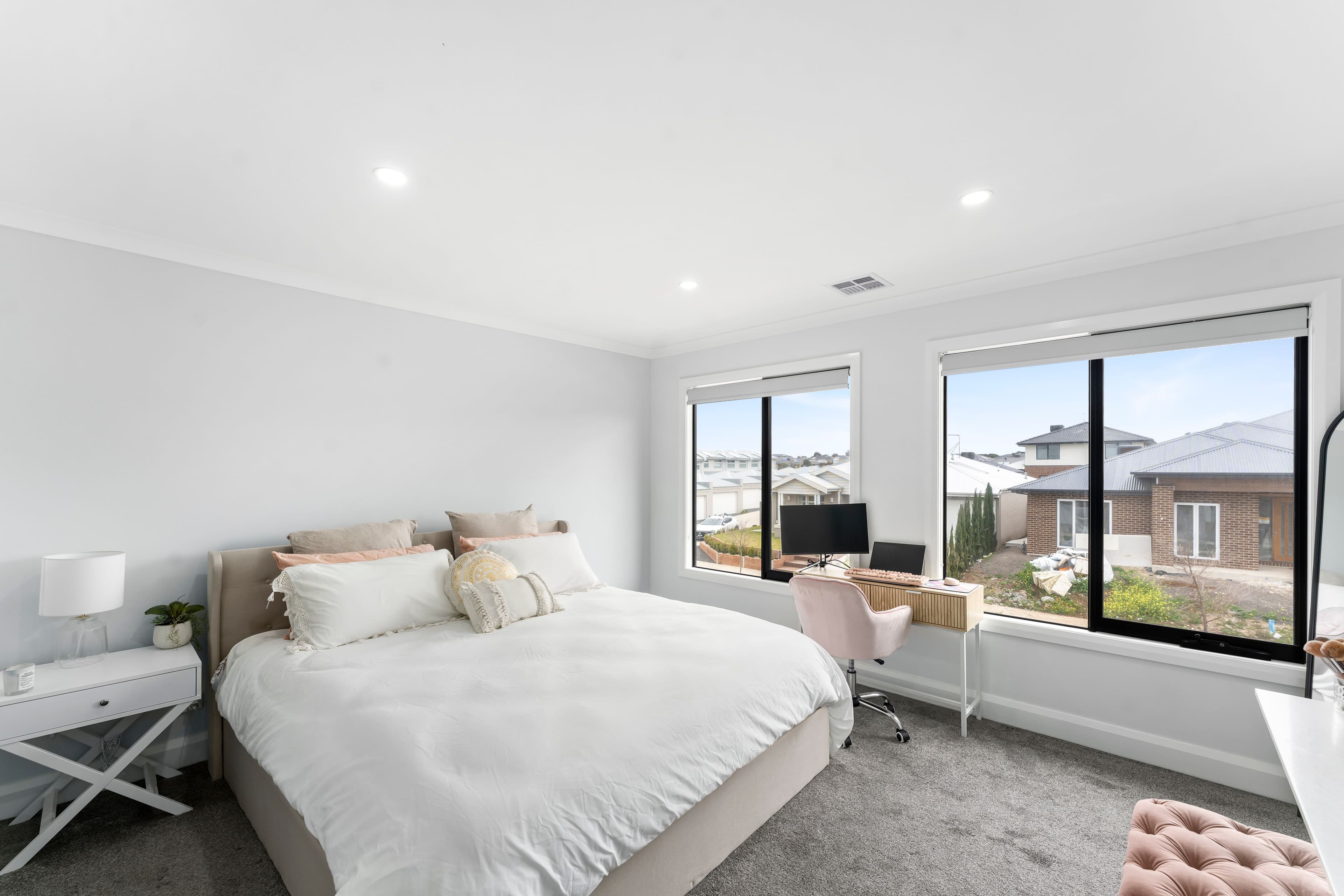 104 Rosenthal Boulevard, Sunbury VIC 3429, Sunbury - Thumbnail 3