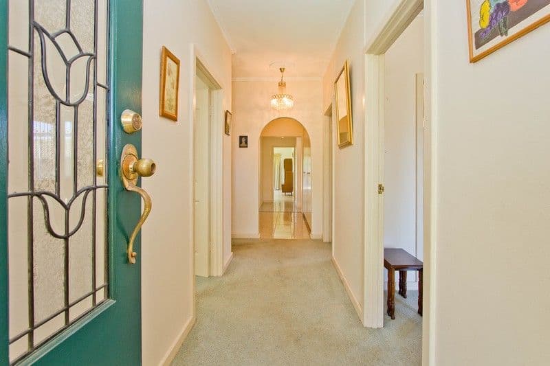 26 Fairway Avenue, Glenelg North SA 5045, Glenelg North - Thumbnail 2