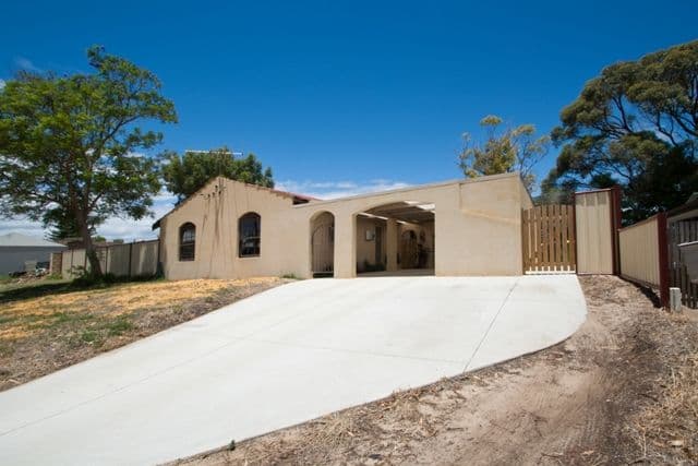 30 Bates Way, WARNBRO WA 6169, Warnbro - Thumbnail 2