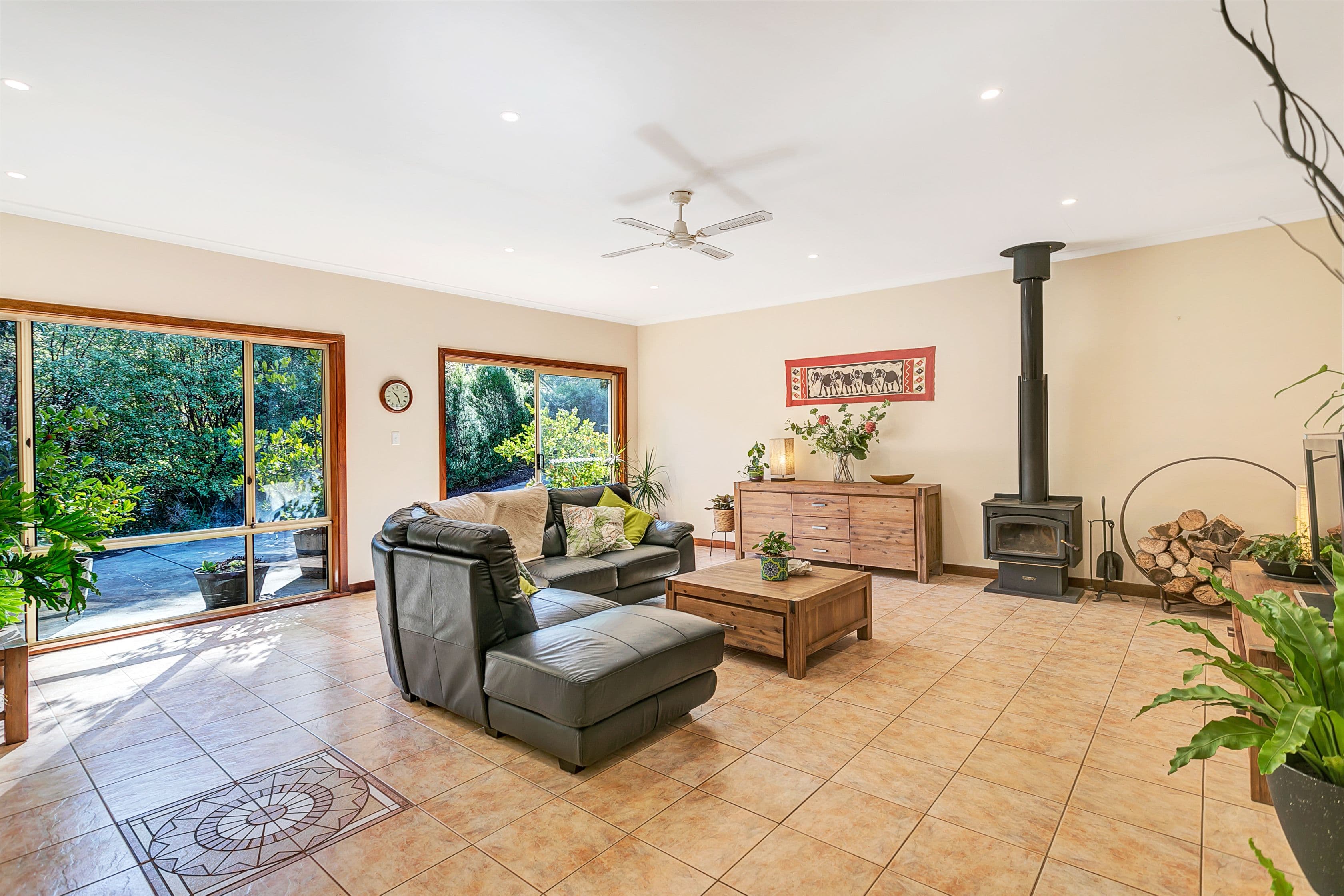 4 Sittella Crescent, Coromandel Valley SA 5051, Coromandel Valley - Thumbnail 2