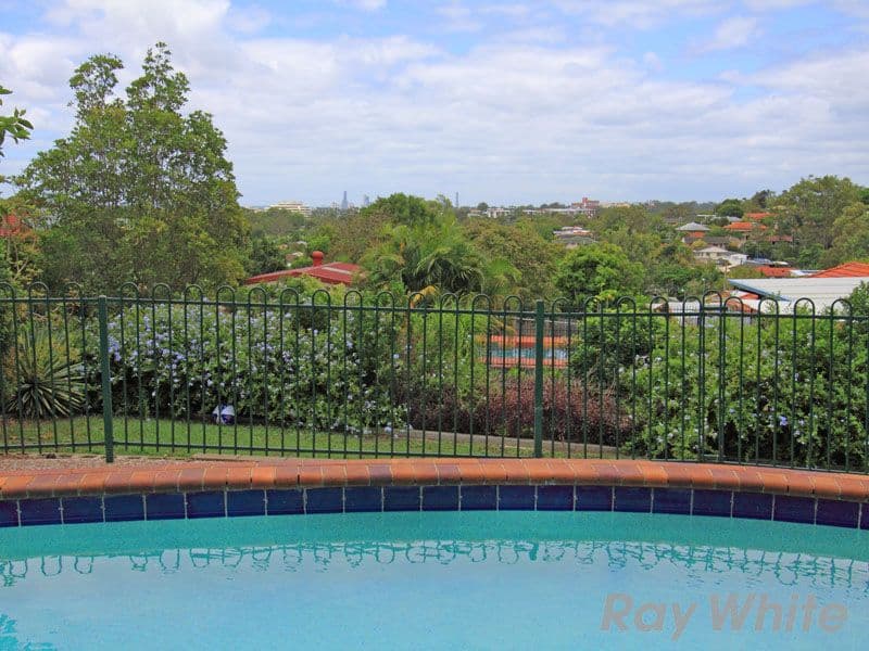 39 Chartwell Street, ASPLEY QLD 4034, Aspley - Thumbnail 3