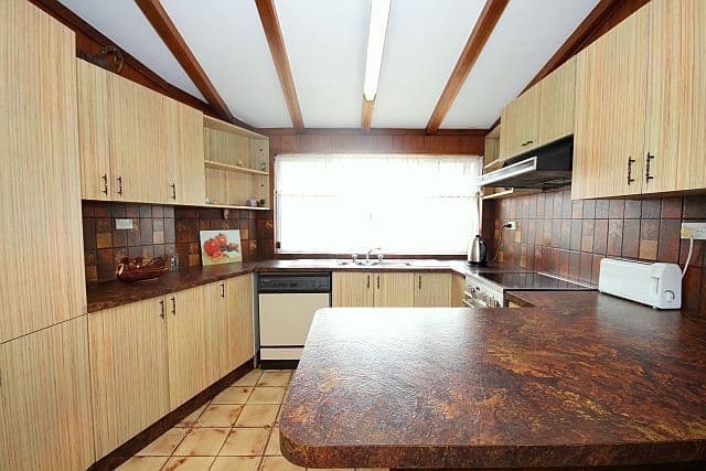 95 Denman Road, GEORGES HALL NSW 2198, Georges Hall - Thumbnail 4
