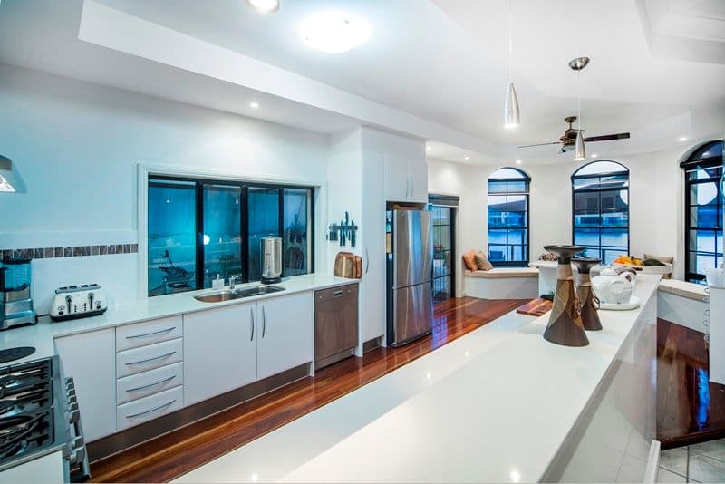 16 Champagne Boulevard, HELENSVALE QLD 4212, Helensvale - Thumbnail 3