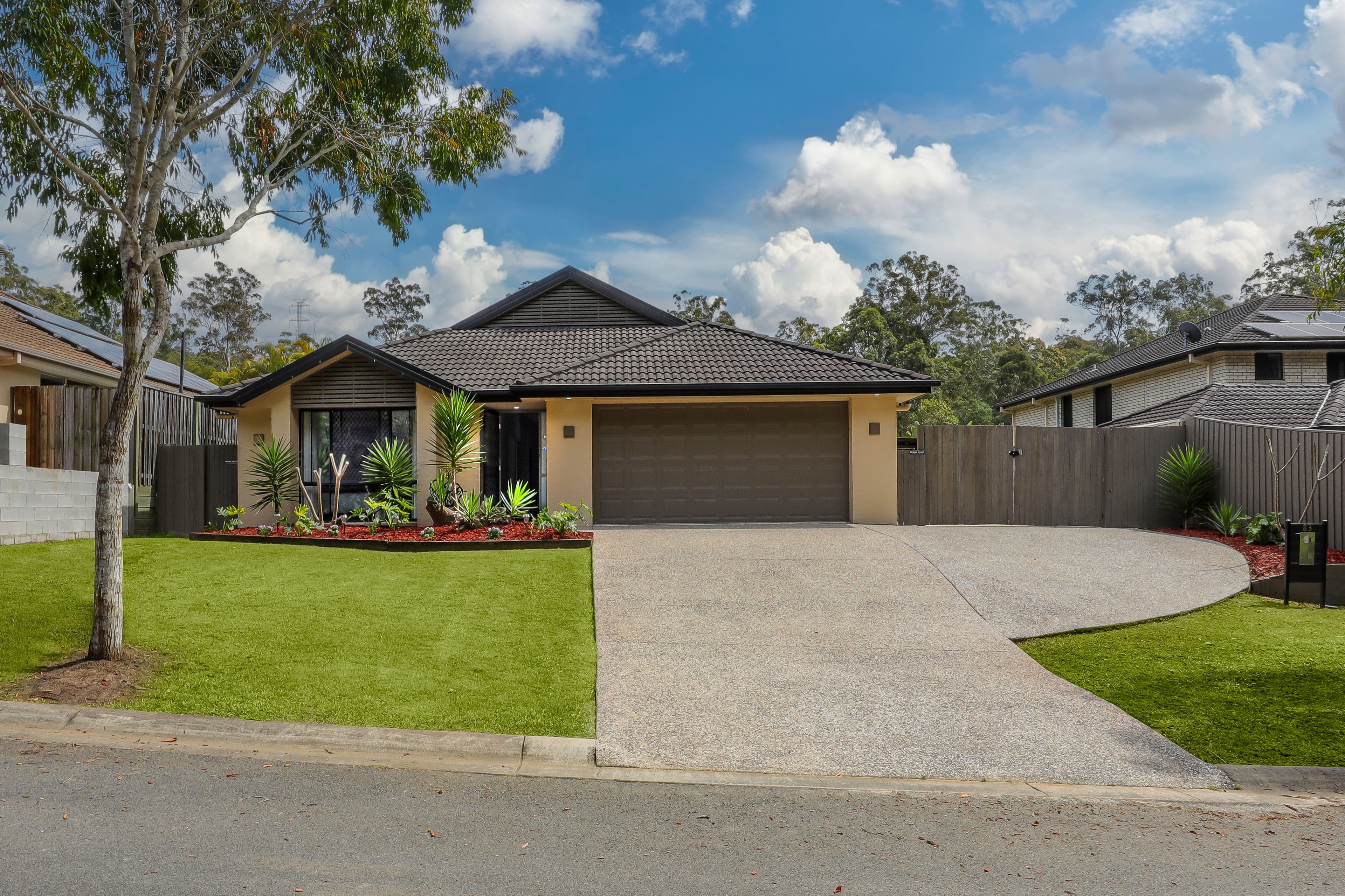 83 Roberts Drive, Maudsland QLD 4210, Maudsland - Thumbnail 4