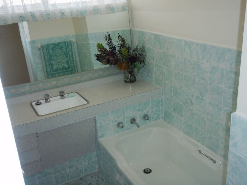 35 Kialoa Road, WOONONA NSW 2517, Woonona - Thumbnail 2