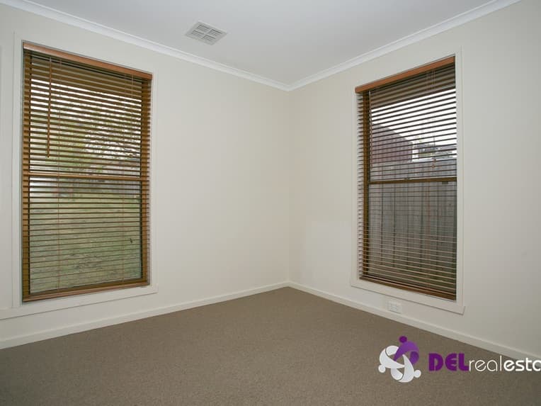 31 Alexander Avenue, Dandenong, Dandenong - Thumbnail 4