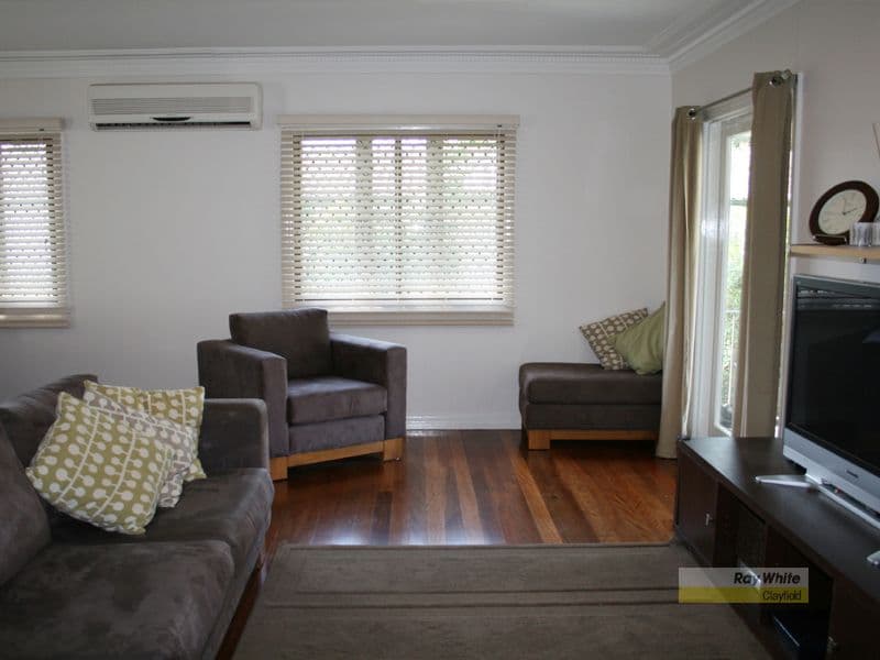 8 Frankit Street, WAVELL HEIGHTS QLD 4012, Wavell Heights - Thumbnail 3