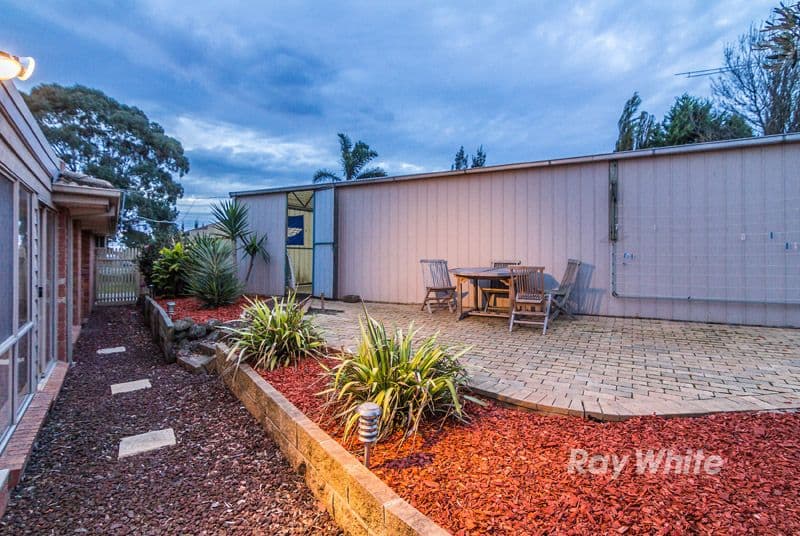 16 Manisa Place, CRANBOURNE WEST VIC 3977, Cranbourne West - Image 1