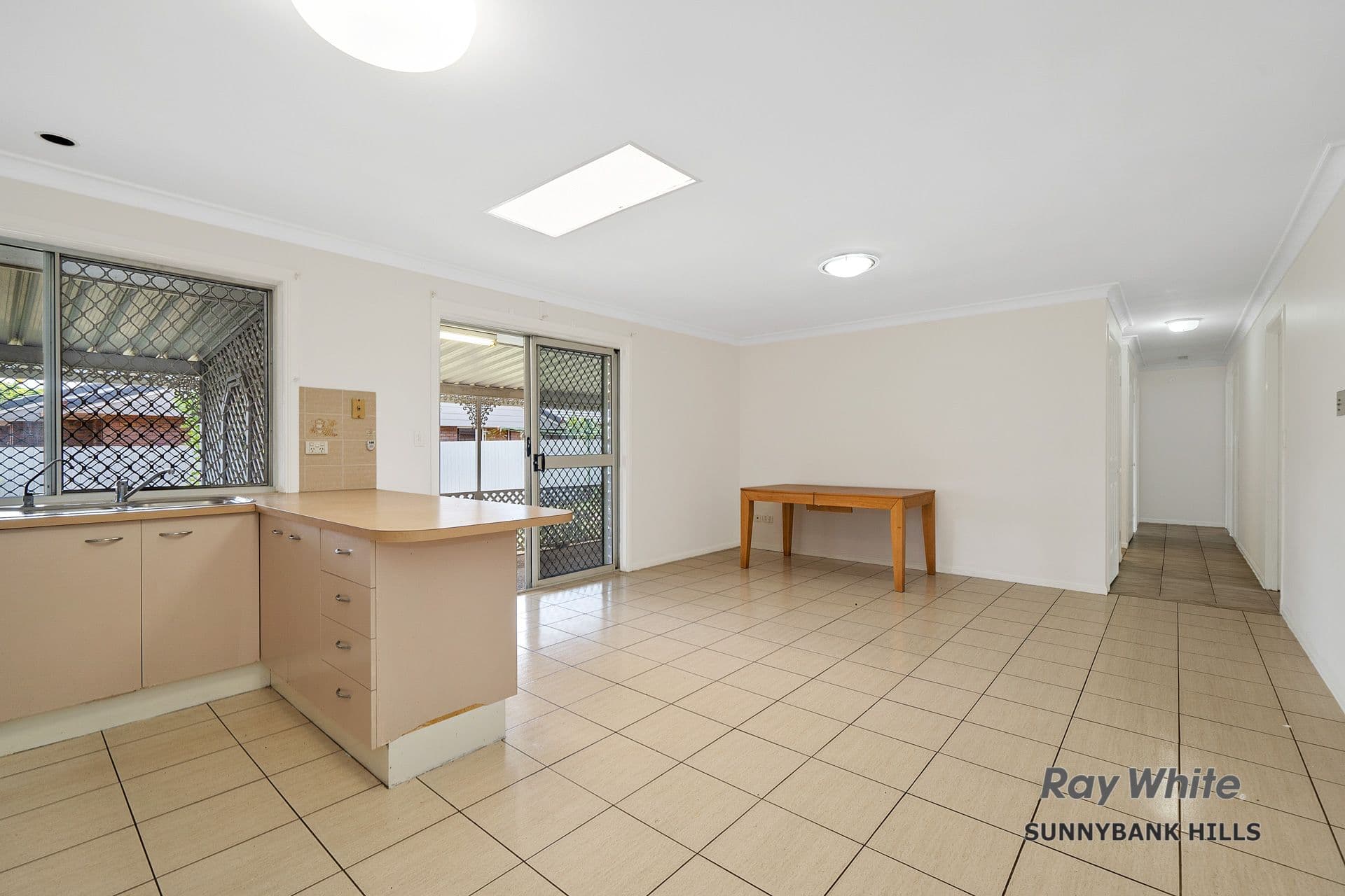 161 Hellawell Road, Sunnybank Hills QLD 4109, Sunnybank Hills - Thumbnail 4