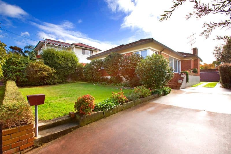 51 Wyadra Avenue, FRESHWATER NSW 2096, Freshwater - Image 1