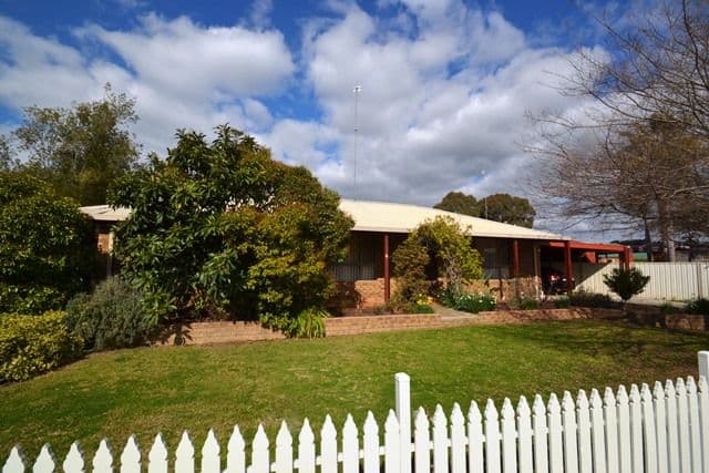 19 O'Sullivan Road, Seymour VIC 3660, Seymour - Thumbnail 2