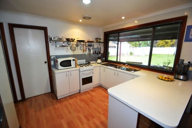 19 O'Sullivan Road, Seymour VIC 3660, Seymour - Thumbnail 3