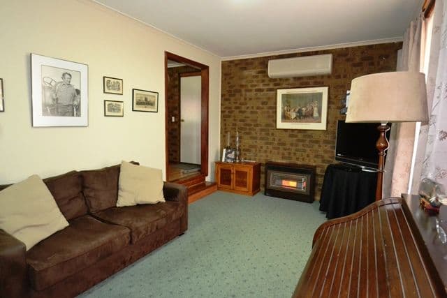 19 O'Sullivan Road, Seymour VIC 3660, Seymour - Thumbnail 7