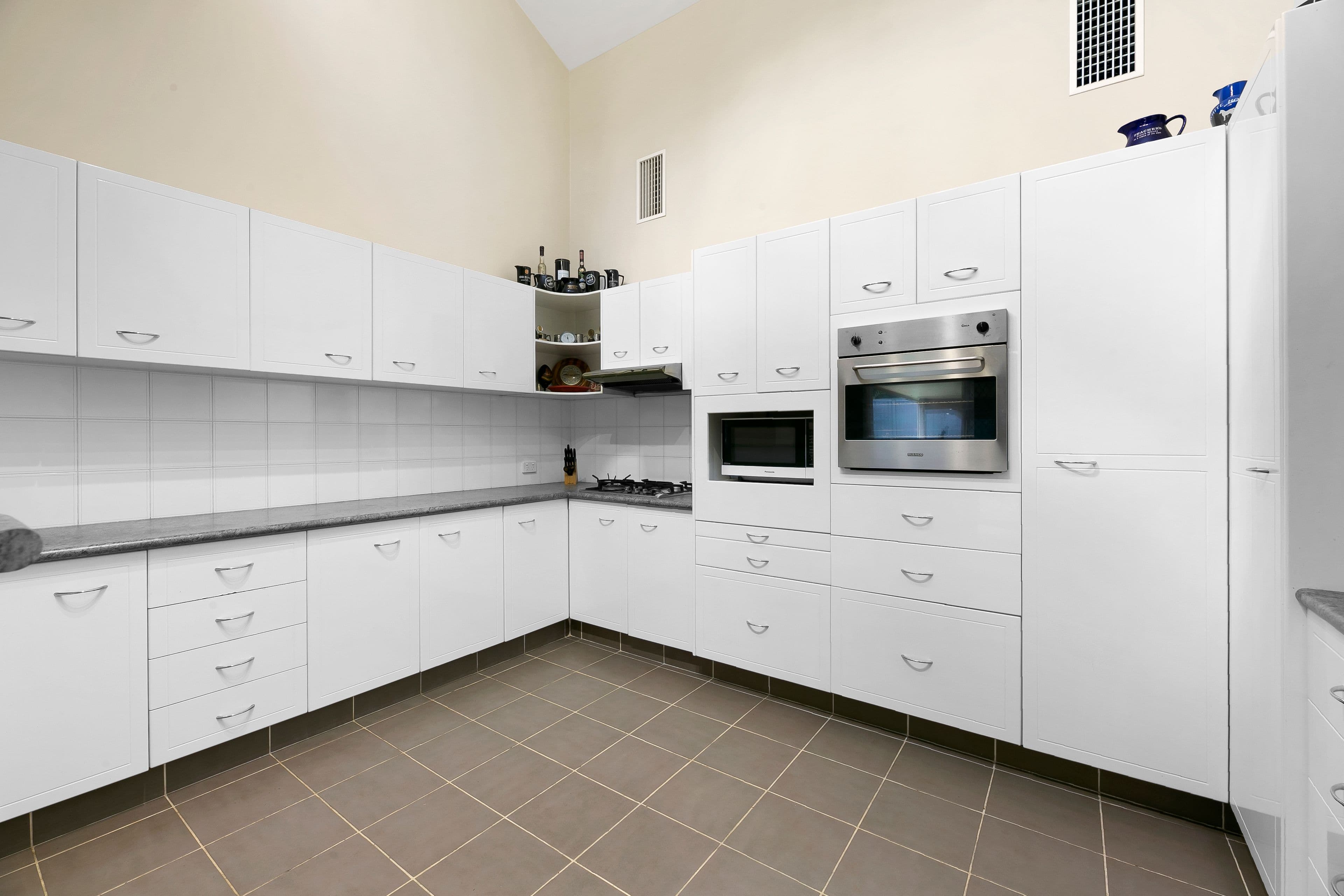 15 Princeville Court, Robina QLD 4226, Robina - Thumbnail 5