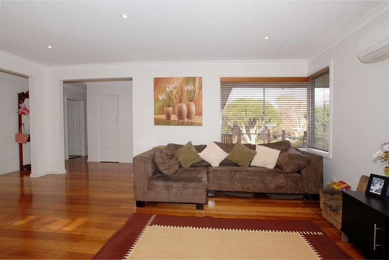 7 Catalina Court, FRANKSTON VIC 3199, Frankston - Thumbnail 2