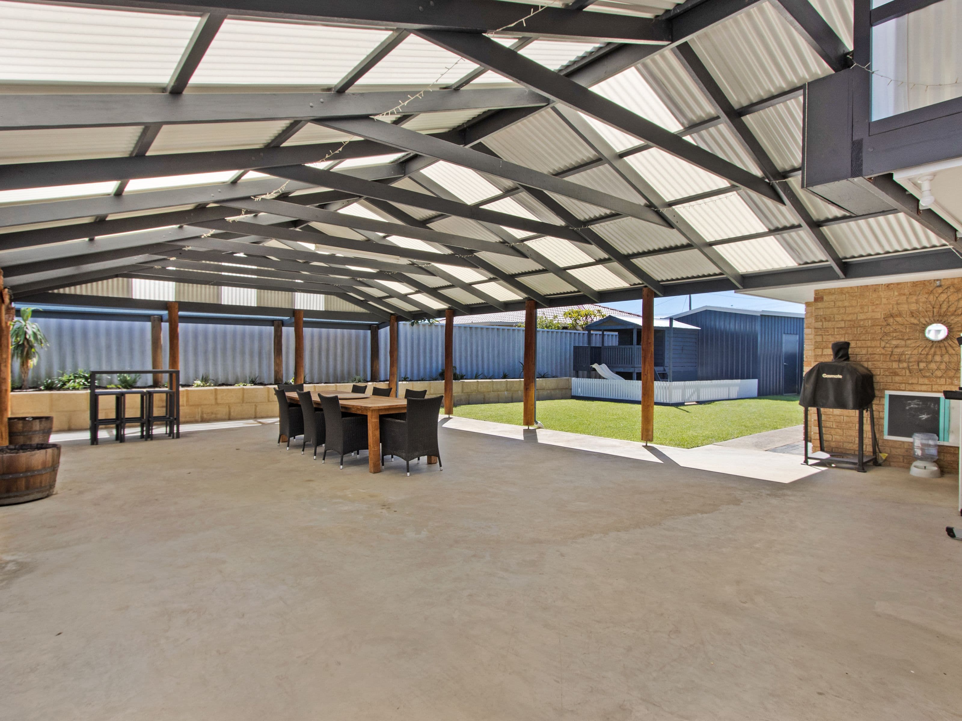 2 Tay Court, Cooloongup WA 6168, Cooloongup - Image 1