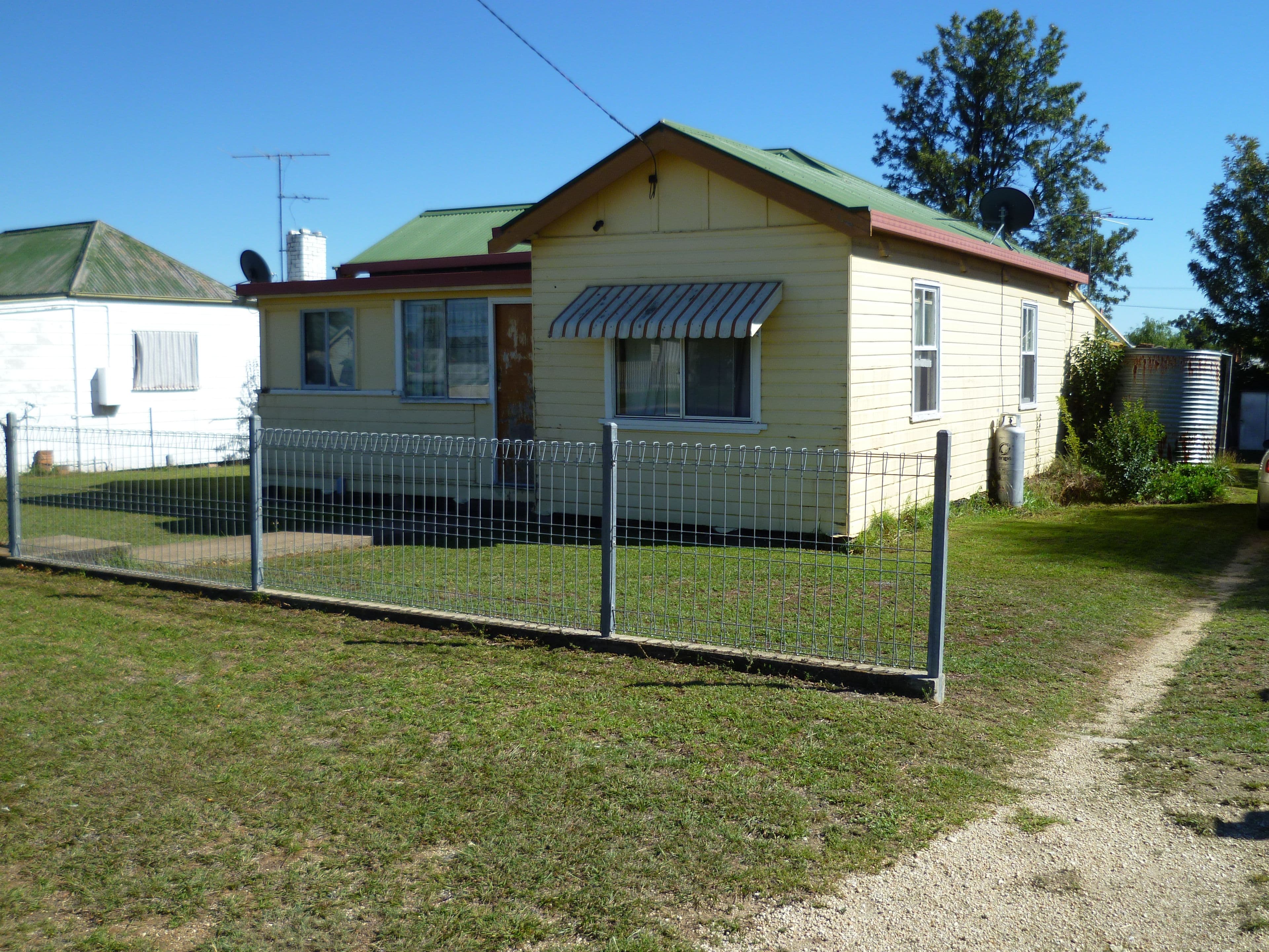 1 Medora Street, Inverell - Thumbnail 4