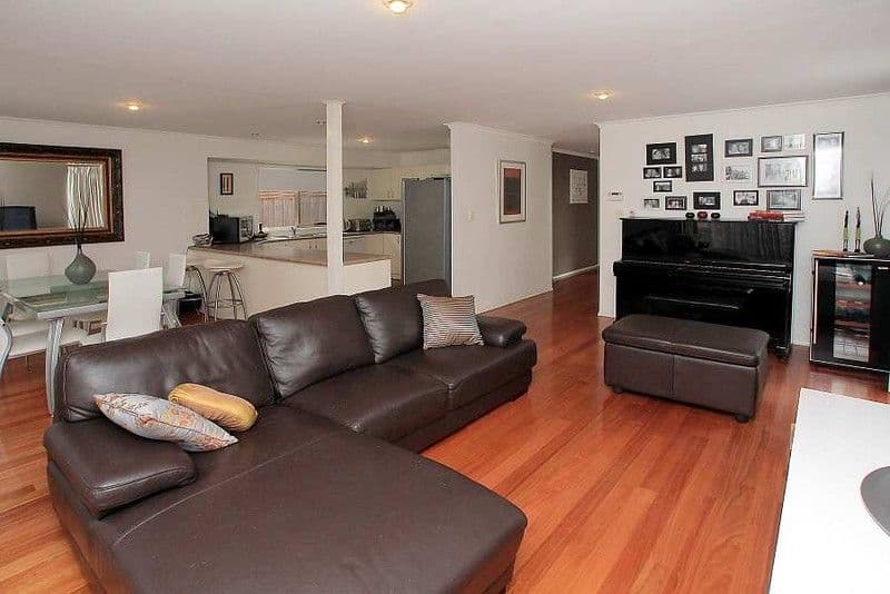 3/54 Peach Street, Greenslopes, QLD, 4120, Greenslopes - Thumbnail 2